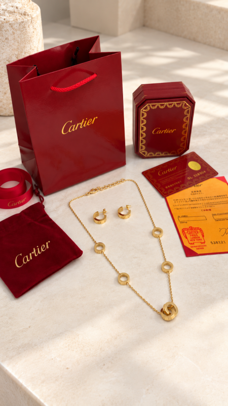 طقم اكسسوار كارتيير / CARTIER سنسال وحلق شامل العلبة والملحقات الاصليه 012